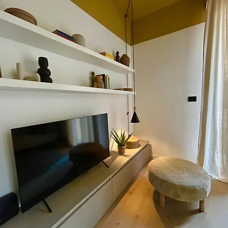 Al 13-la Tua Casa A Bologna- ボローニャ